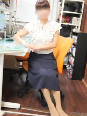 誘惑マル秘ミセス 재적 여성