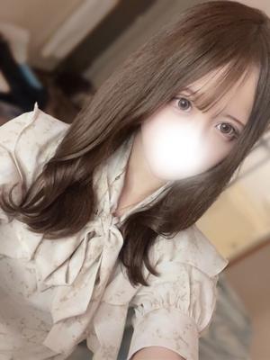 LaRouge 재적 여성