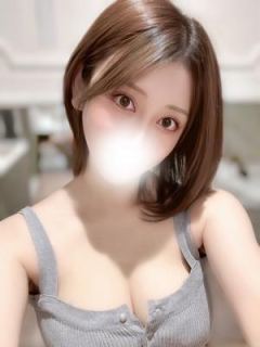 小松ひなみ