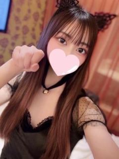 ヒトミ