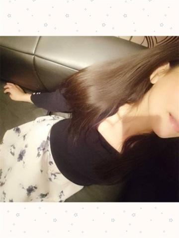 藤崎香菜子 (Fujisaki Kanako)