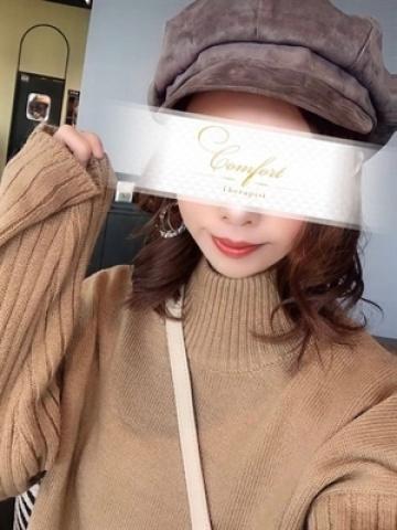詩月 星奈 (Shizuki Seina)