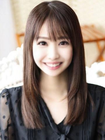 深田りょうか (Fukada Ryoka)
