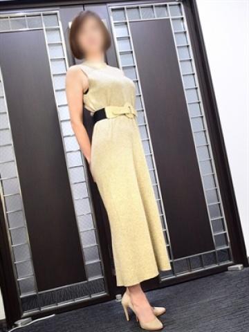 鳴美 (Narumi)