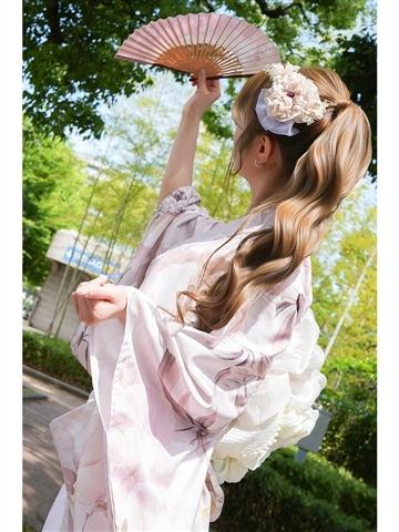 えみり