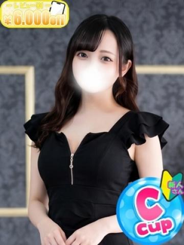 りさ (Risa)