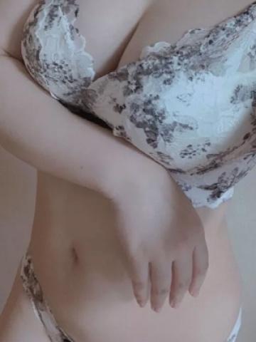みあ