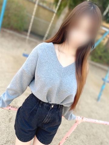 なみ☆未経験爆乳細身美少女