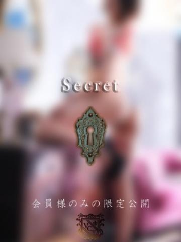 鏡乃　眞子