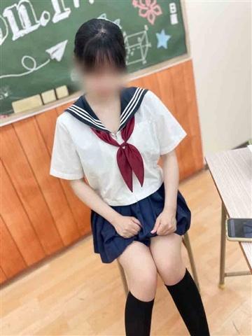 てぃな