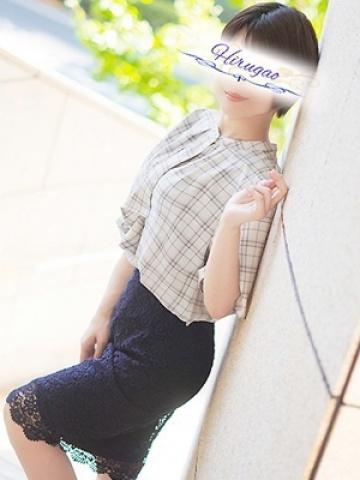眞子